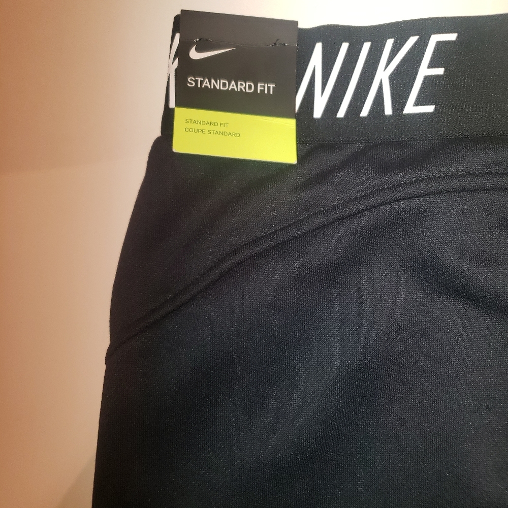 Nike Big Girls Dri-Fit Training Pants - Picture 2 of 11